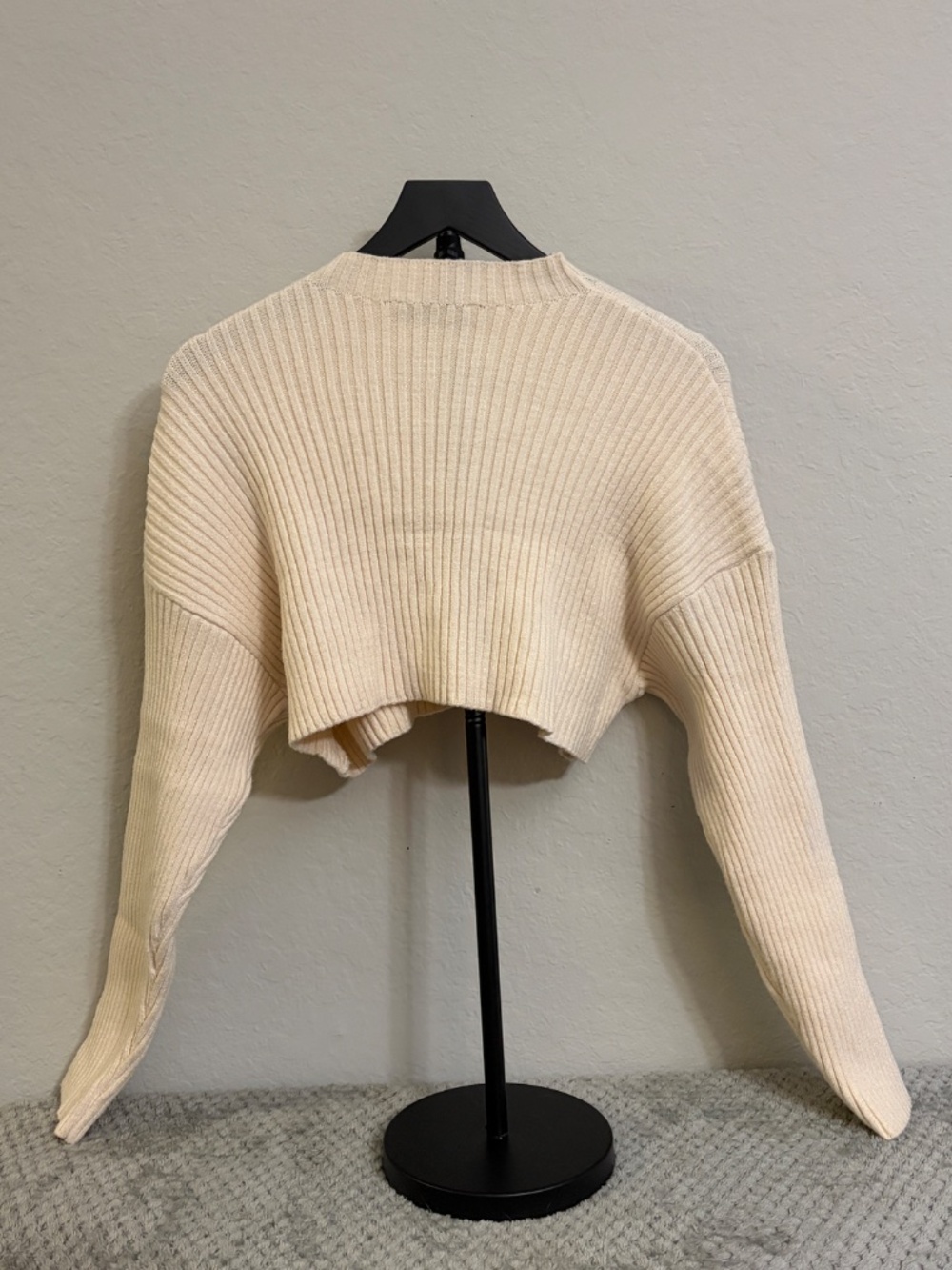 ZARA Ribbed Cropped Sweater - Picture 3 of 6